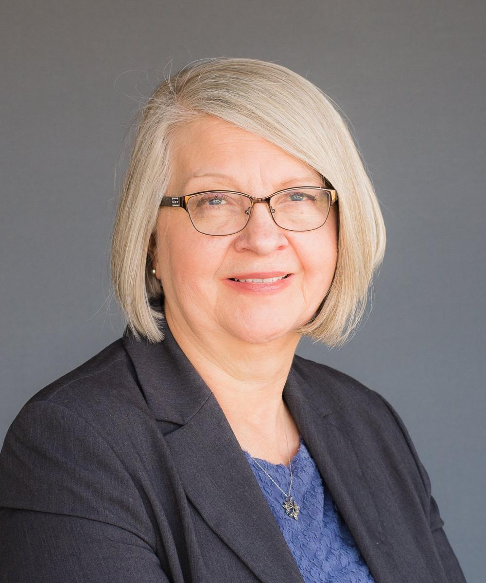 Sandra Schoon | Administrative Assistant | Financial Framing
